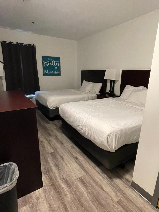 Bay Lodging Resort Put-in-Bay Extérieur photo