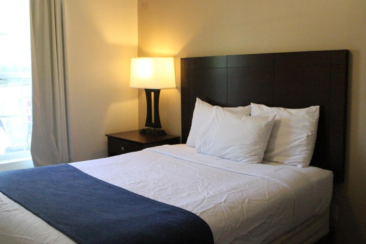Bay Lodging Resort Put-in-Bay Extérieur photo