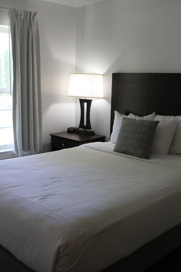 Bay Lodging Resort Put-in-Bay Extérieur photo