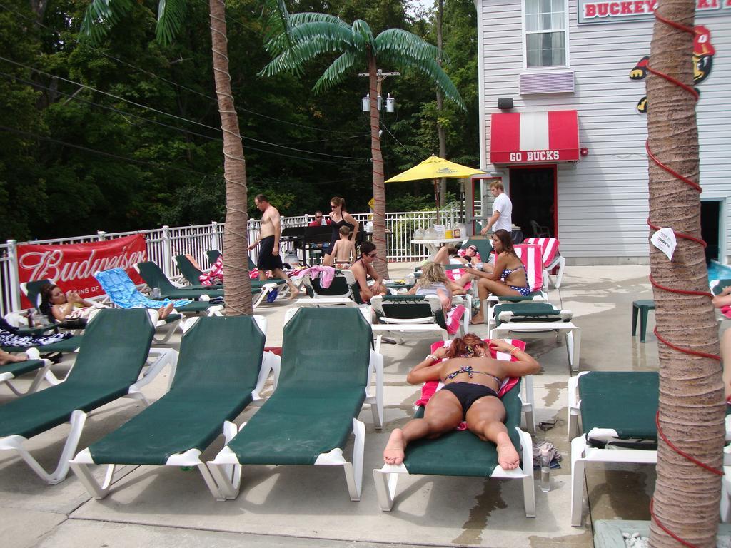 Bay Lodging Resort Put-in-Bay Extérieur photo